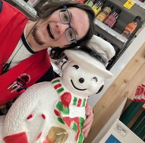 Meet your Posher, Ricky